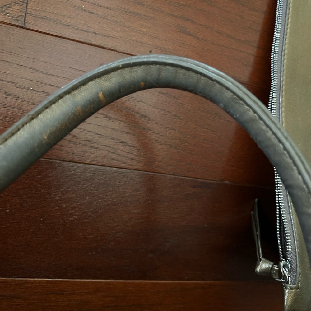 Woven Tote Bag Large Bronze Taupe with Matching Pouch excellent condition - Picture 9 of 9